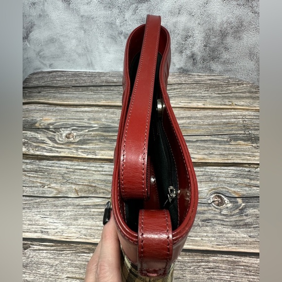 BURBERRY Y2K Nova Check Shoulder Bag PVC Leather Beige Red​ - Picture 13 of 15